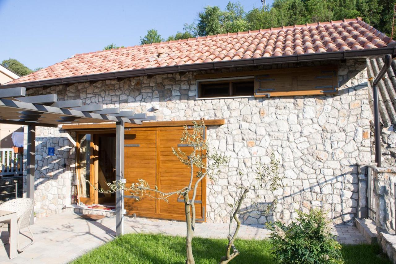 Kamena Kuca Hutovo Blato Villa ชาพลินา ภายนอก รูปภาพ